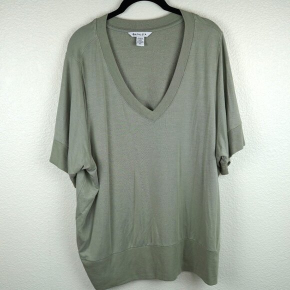NWOT Athleta 2X Green V-Neck Oversized Dolman Tee Modal TENCEL Boxy‎ Fit - Picture 1 of 9